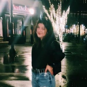 Meet your Posher, Anna